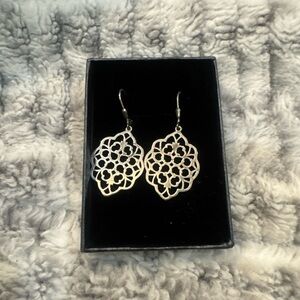 Elegant Silver Filigree Floral Dangle Earrings